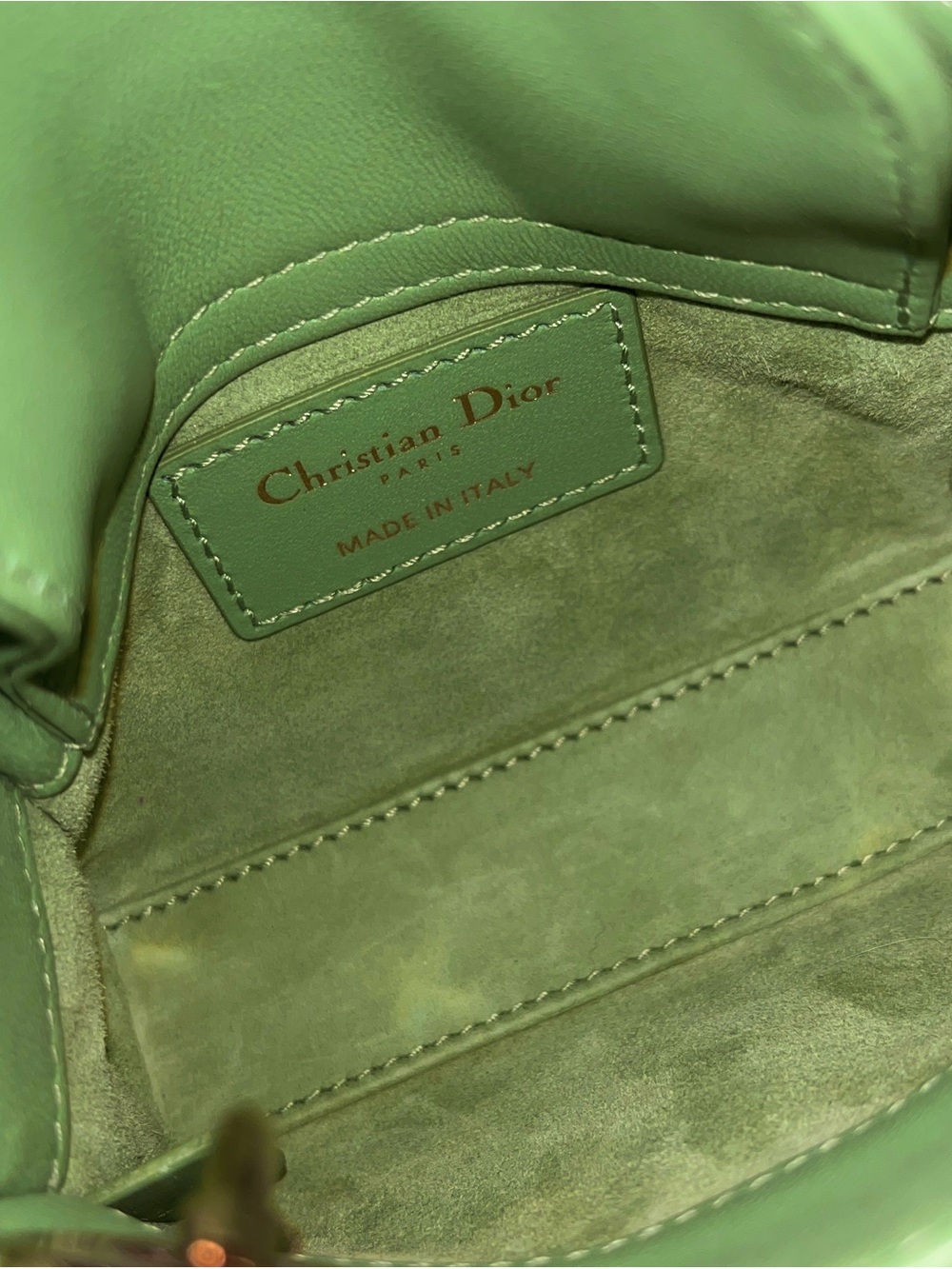 Lady Dior Lambskin quilted bag with Gold Hardware - Picture 8 of 9